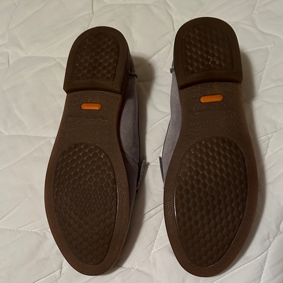 Hush Puppies Women’s Grey Suede Loafers - Picture 3 of 5